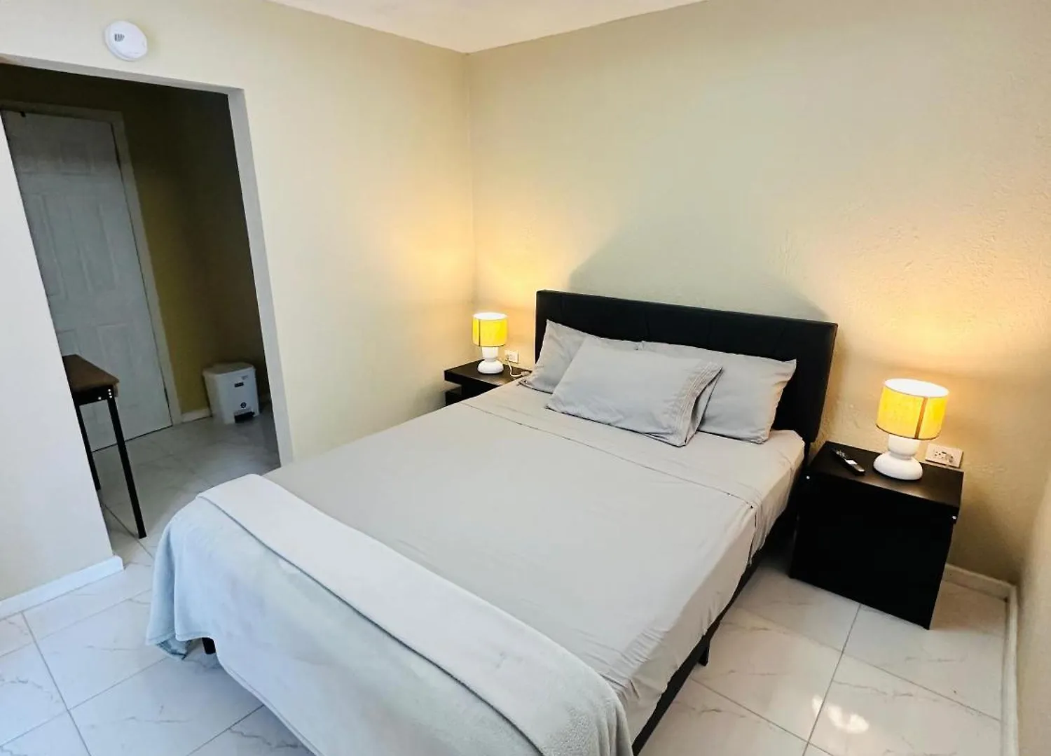 Lägenhet Izzy Room - Ferdie'S Place Port Antonio Jamaica
